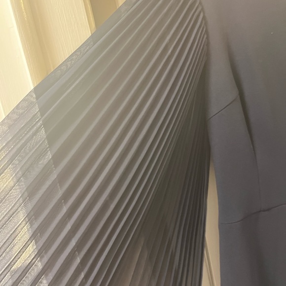 Harper rose navy dress - Picture 2 of 4